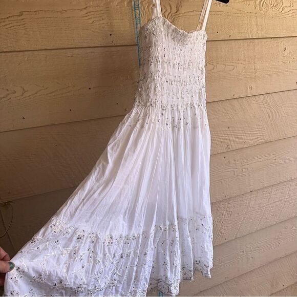 Sakkas Sequin Embroidered Smocked Bodice Knee Length Dress - White - One Size - Picture 3 of 12